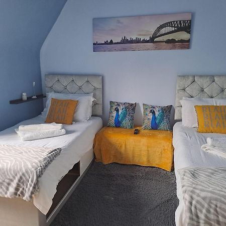 3 Bedroom Brixton Apartment Λονδίνο Εξωτερικό φωτογραφία